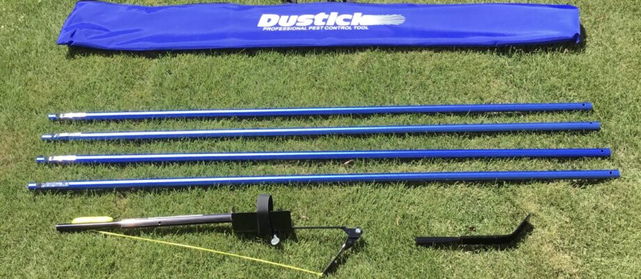 DUSTICK AEROSOL POLE AND SCRAPER TOP KIT